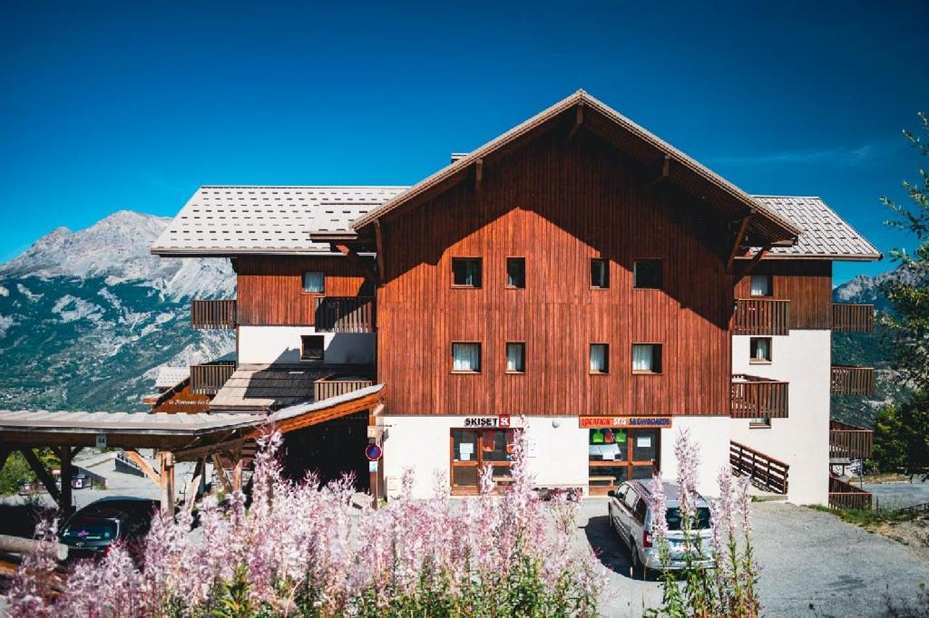 Les Gentianes By Actisource Aparthotel Puy-Saint-Vincent Exterior foto